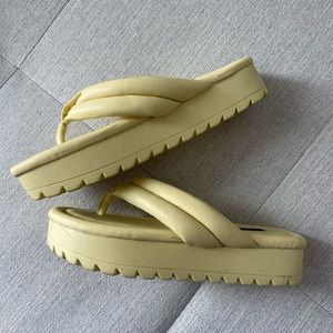 SOLD Y2K platform sandals